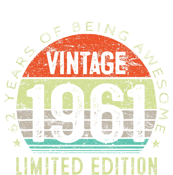 Vintage Made In 1961 62 Year Old Retro 62th Birthday Gift T-Shirt