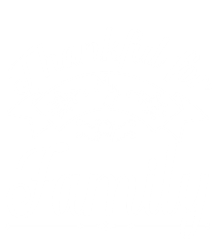 Thankful For My Family Vintage Thanksgiving Gift T-Shirt