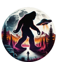 Bigfoot Alien Ufo Encounter T-Shirt