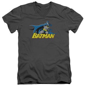 Batman 8 Bit Cape V-Neck T-Shirt