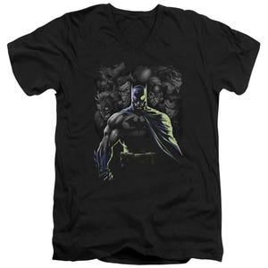 Batman Villains Unleashed  V-Neck T-Shirt