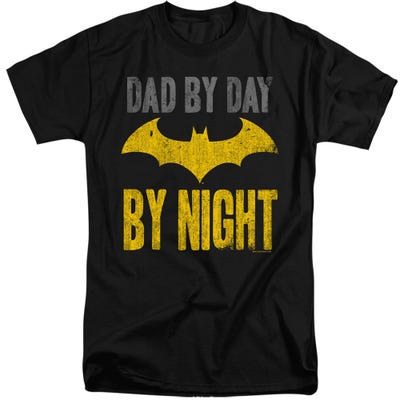 BATMAN DAD BY DAY Tall T-Shirt