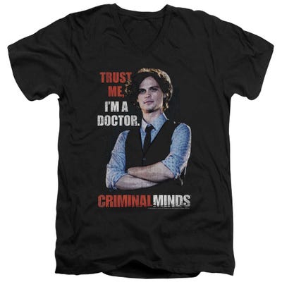 The Amazing Race Trust Me I'm A Doctor V-Neck T-Shirt