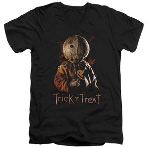 Trick R Treat Sucker V-Neck T-Shirt