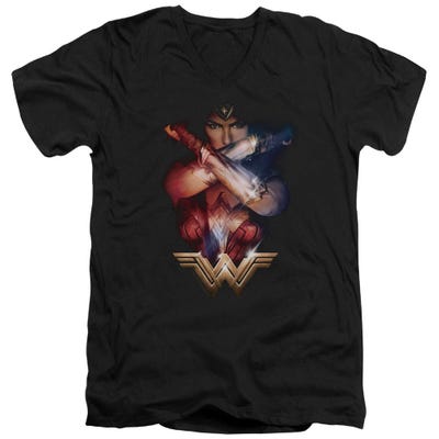 Wonder Woman Movie - Arms Crossed V-Neck T-Shirt