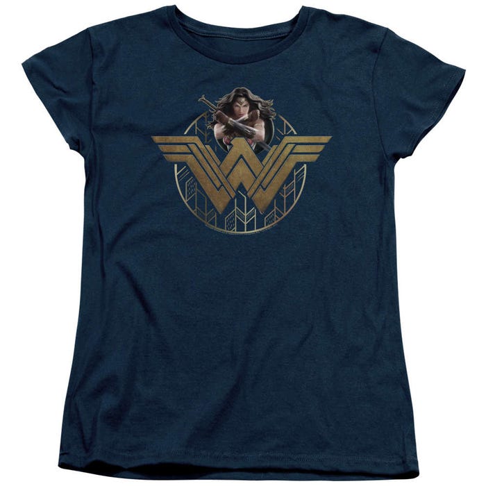 Wonder Woman Movie Power Stance And Emblem Women's T-Shirt